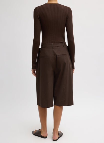 Luxe Spring Twill Tucked Pleated Wide Leg Short Hickory Brown - Tibi