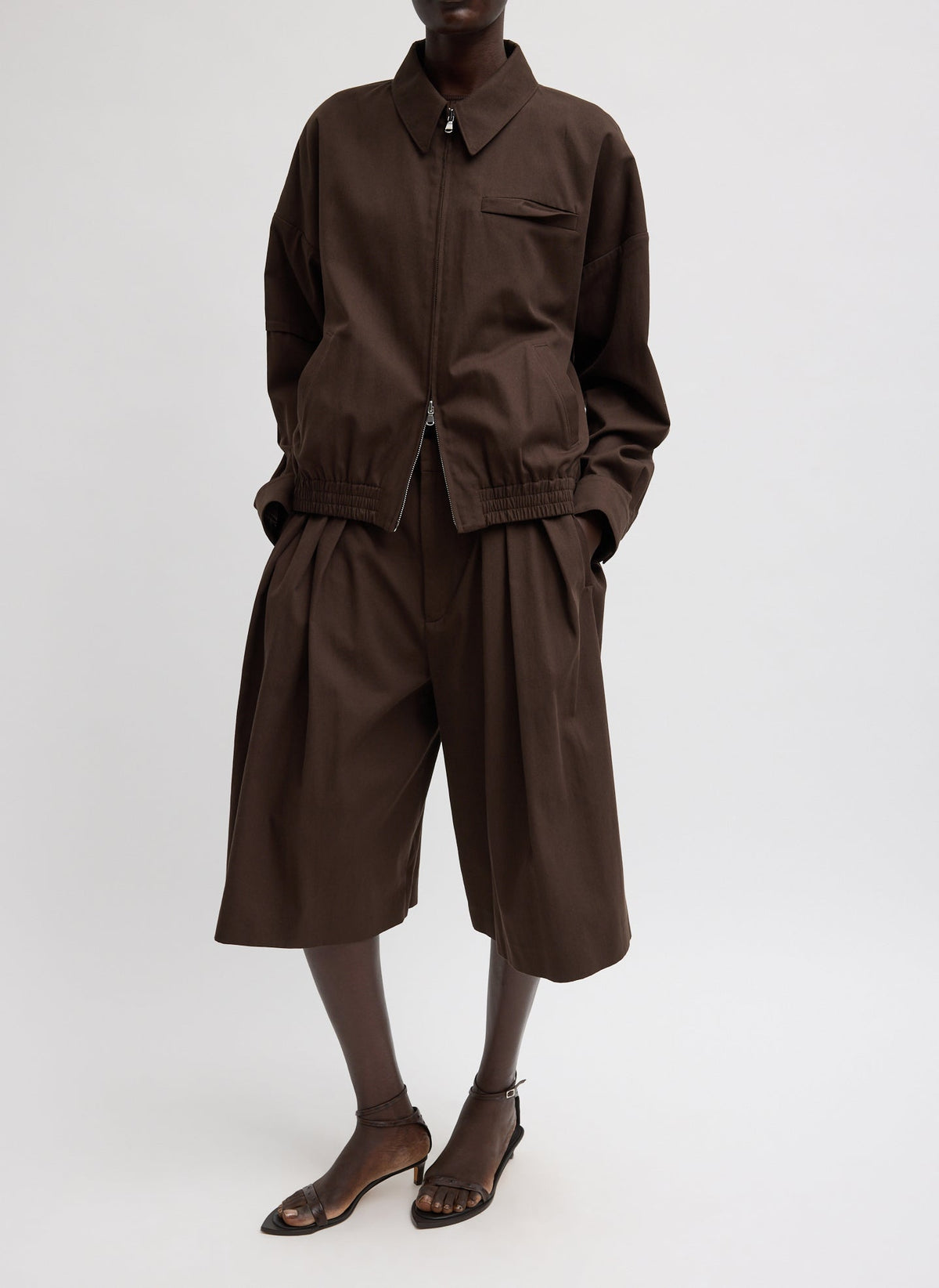 Luxe Spring Twill Tucked Pleated Wide Leg Short Hickory Brown - Tibi