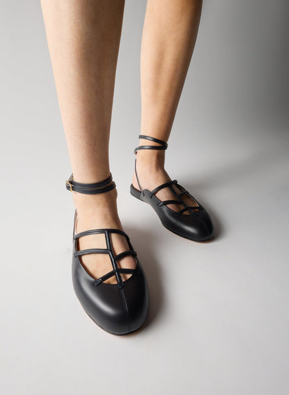 Jean-Claude Flat Dark Navy - Tibi