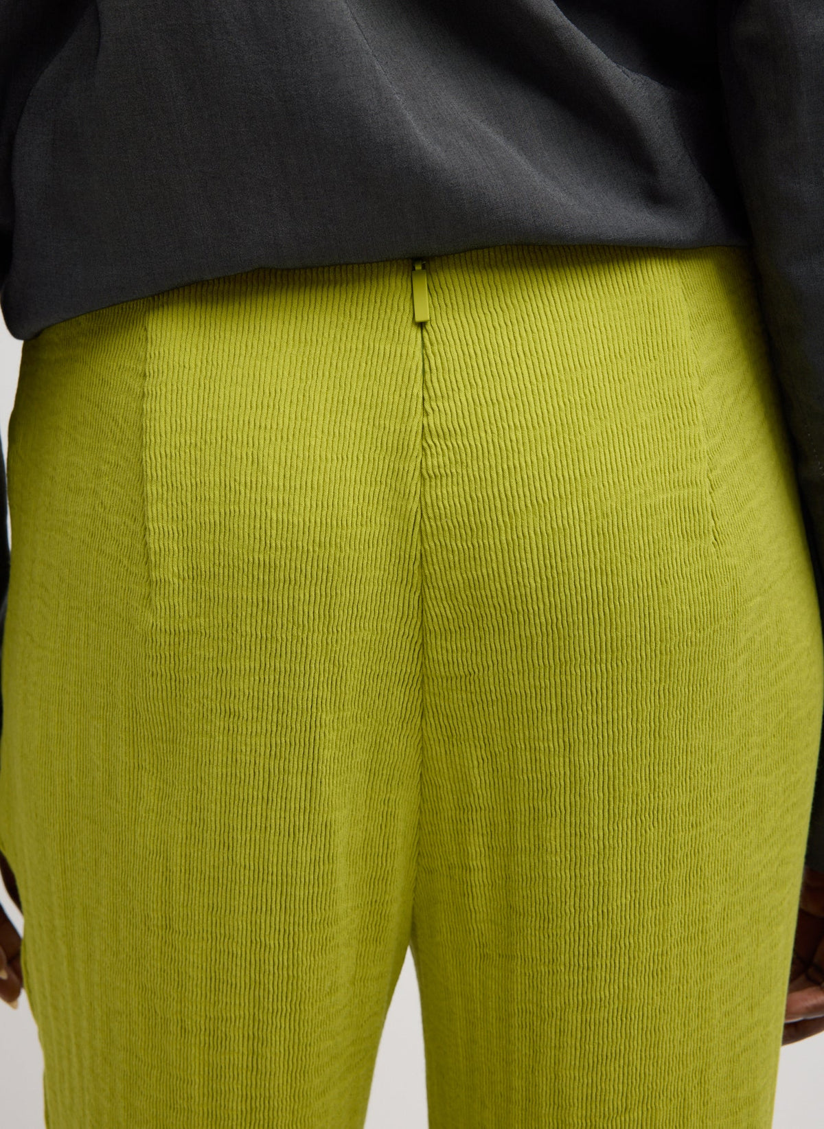 Viscose Plisse Corbit Pant Pea Pod - Tibi